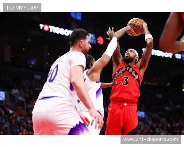 巴恩斯底线转身勾手得分，猛龙追平比分战